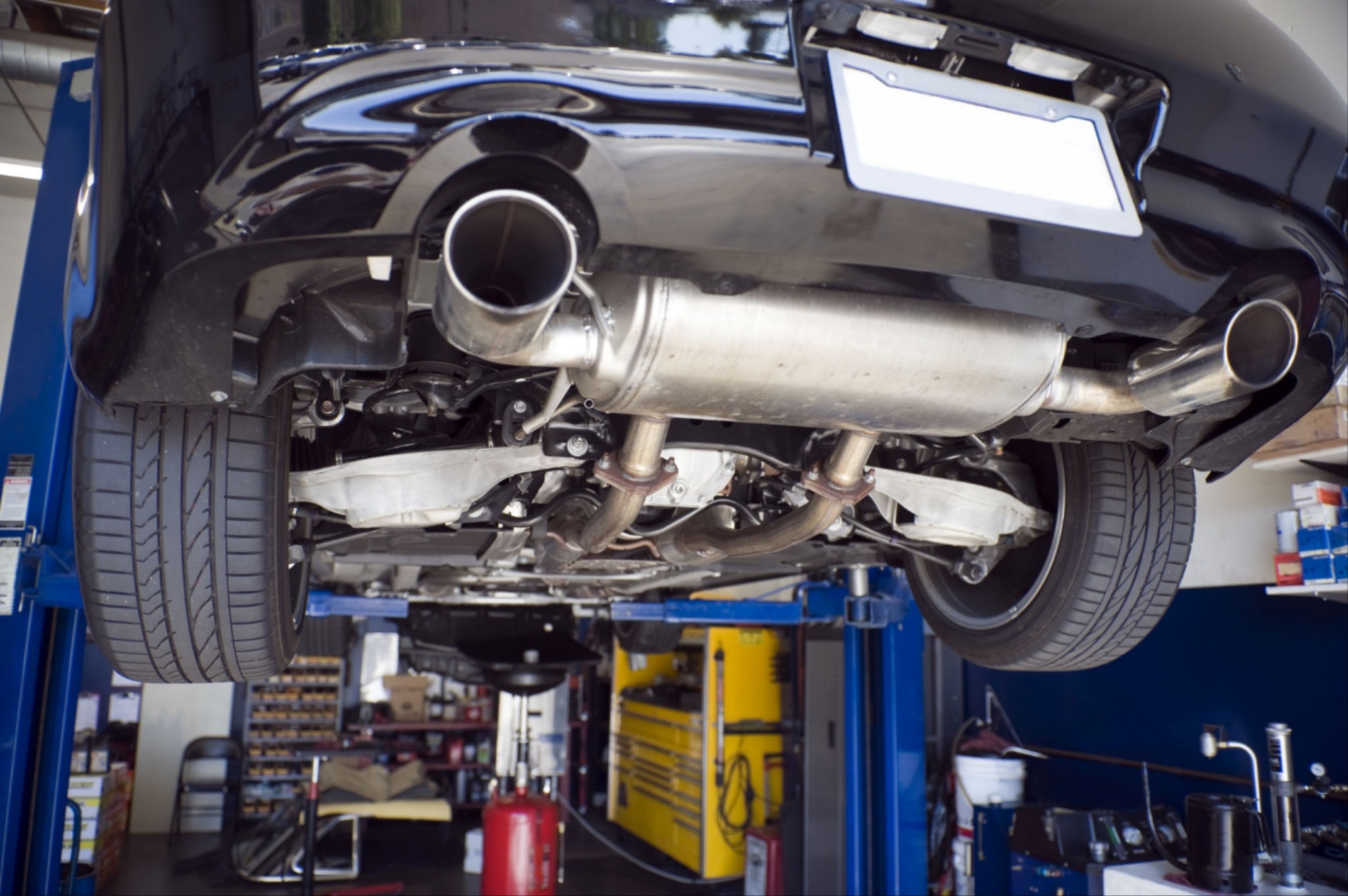 Car muffler exhaust pipe
